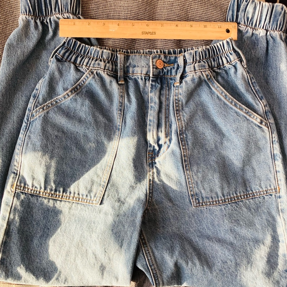 Mom Jeans! - Picture 8 of 8